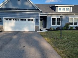 6188 Fourmile Creek Cir, Ontario, NY 14519