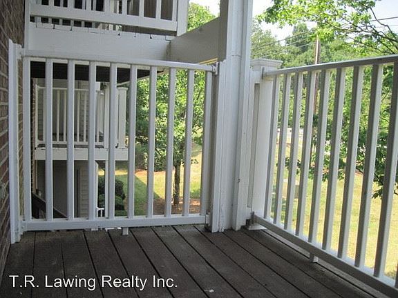2nd image of 9551 University Terrace Dr APT E
