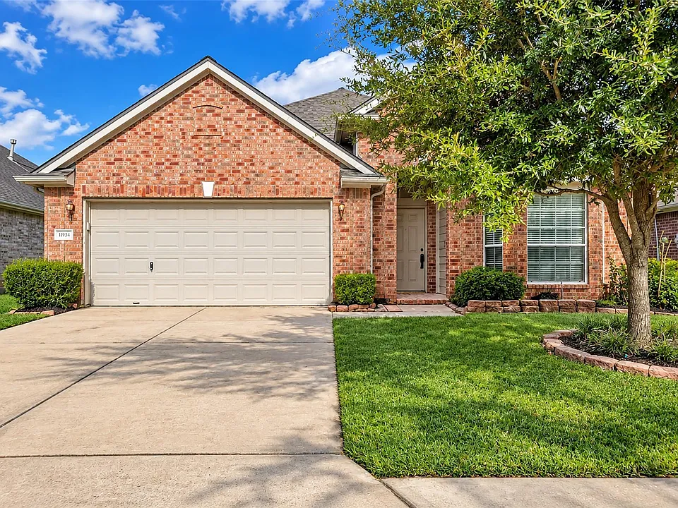 11934 Leaf Oak Dr