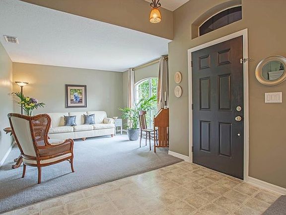 4th image of 19201 Quinlan St #8A