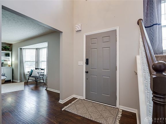 5th image of 1550 Meadow Pond Ct