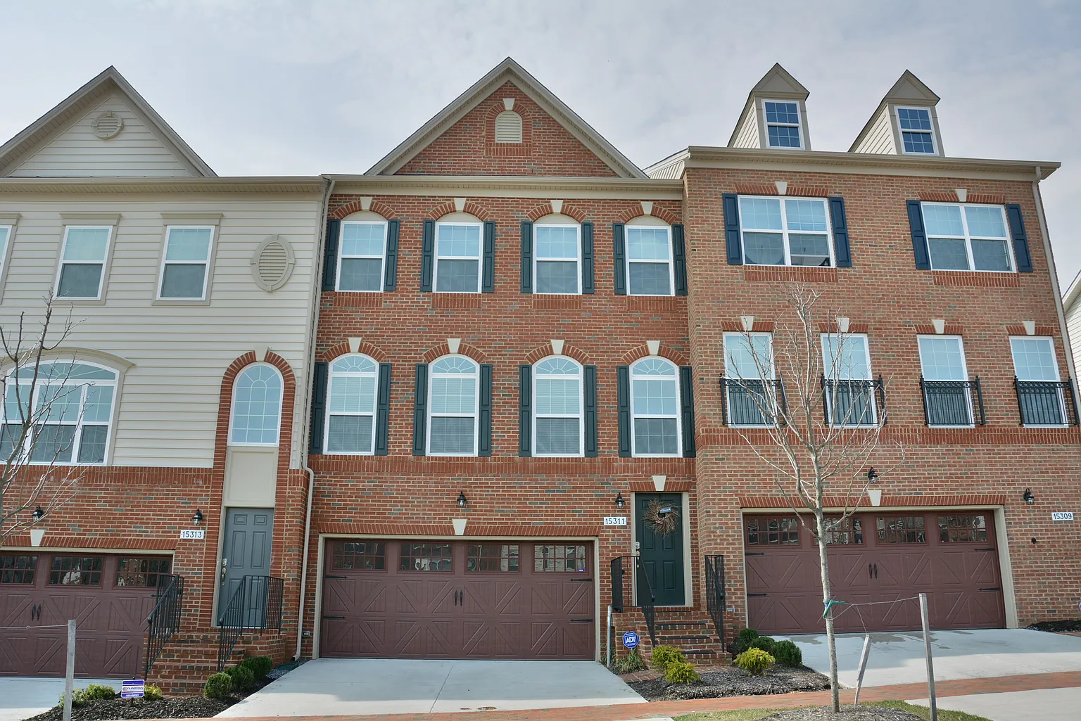 15311 Tewkesbury Pl photo 1