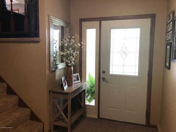 3rd image of 506 Juniper Dr
