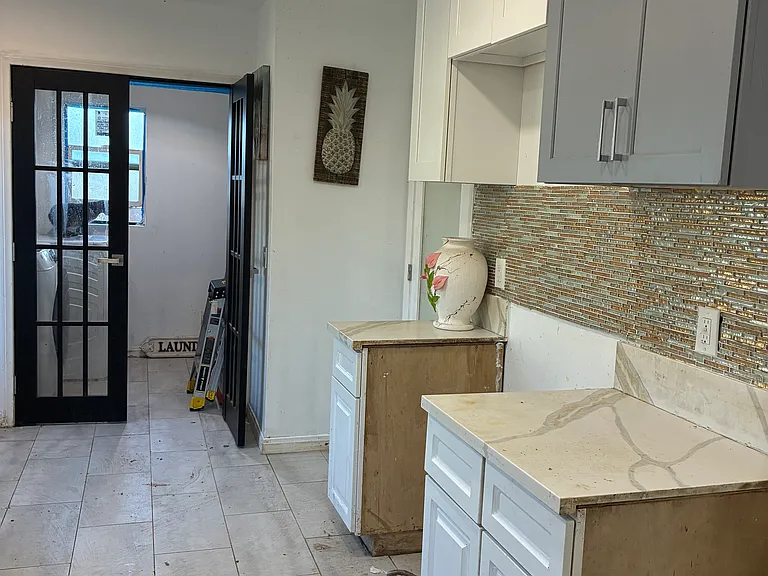 Newmire Ave — Photo 7