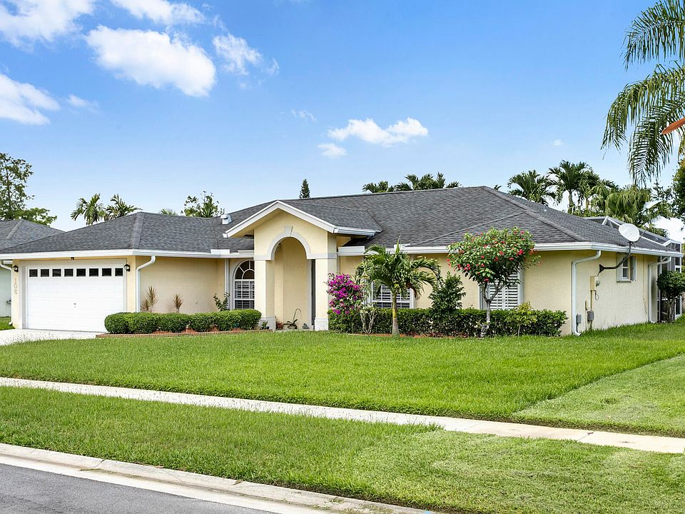 1st image of 106 Venetian Lane