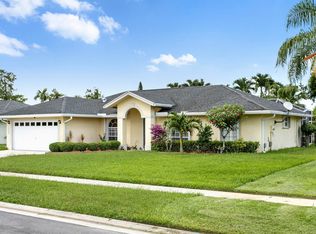 106 Venetian Ln, Royal Palm Beach, FL 33411