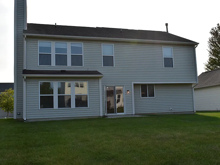 14010 Avalon East Dr — Photo 55