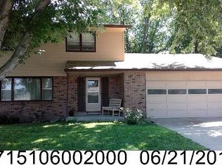 7639 Huntington Ave, Lincoln, NE 68507