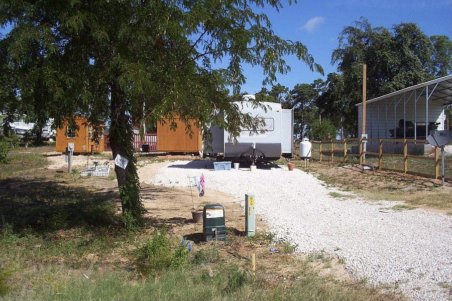 1st image of 441 Lagoon Dr