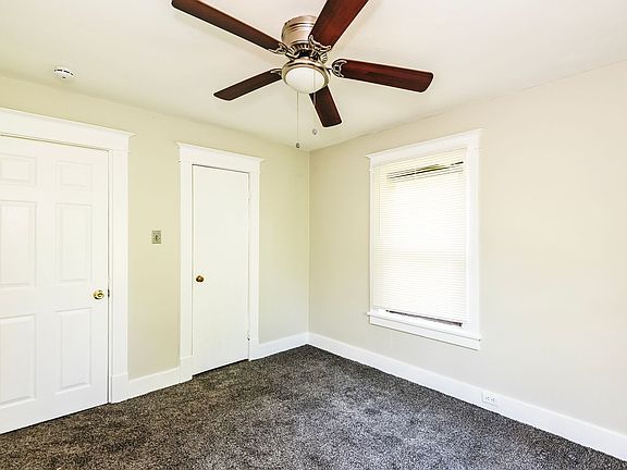 3rd image of 5617 Hodiamont Ave