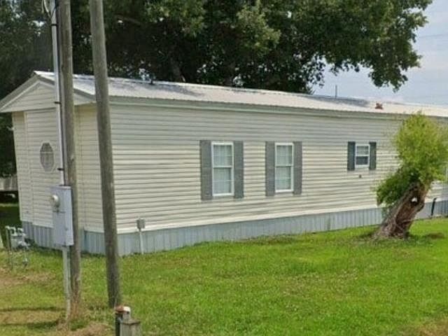 2nd image of 3914 Sherry St