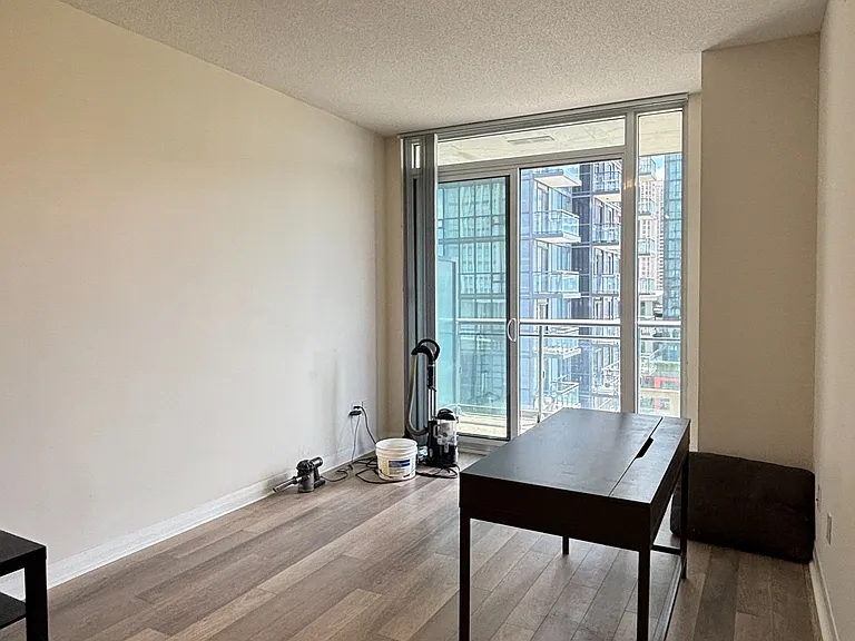 5033 Four Springs Ave #611 — Photo 5