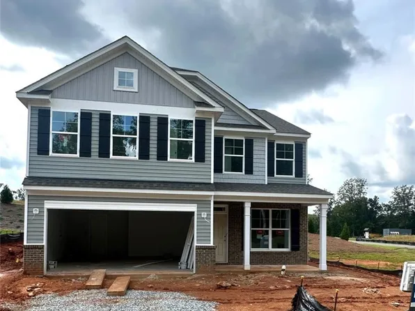 2365 Robbins Perch West Ct, Kernersville, NC 27284