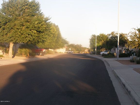 3rd image of 2141 E Flintlock Way