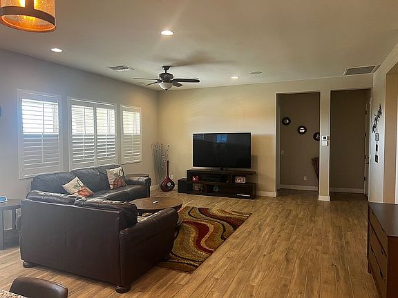 3rd image of 7233 W Pinnacle Vista Dr