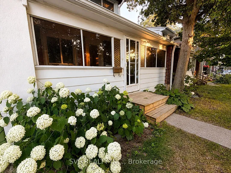 45 Craydon Ave #MAIN — Photo 5