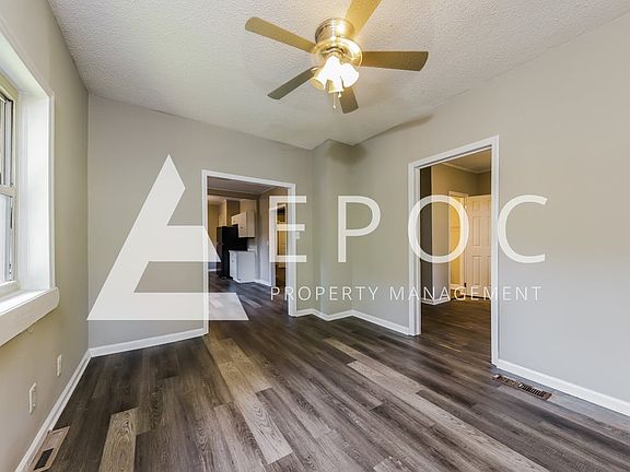 5th image of 1901 N Dunleith Ave