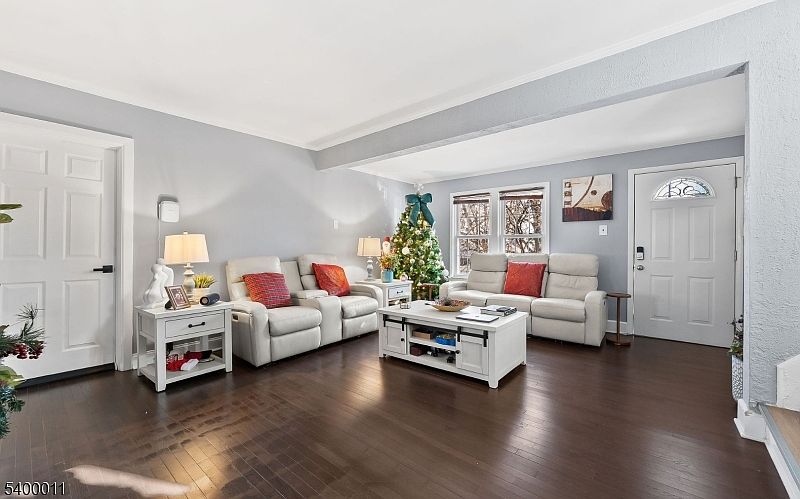 1st image of 71 Spring St