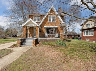 37116 Goddard Rd, Romulus, MI 48174