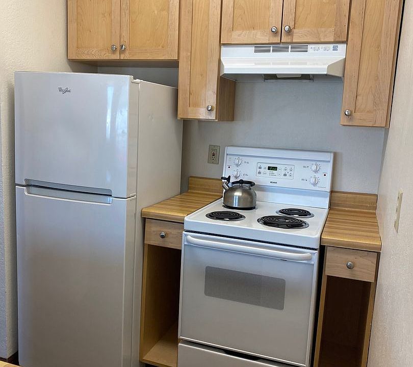 1st image of 1336 W 23rd Ave #212