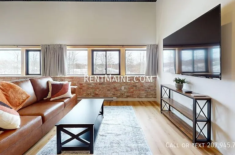 113 N Lancey St #205 — Photo 4