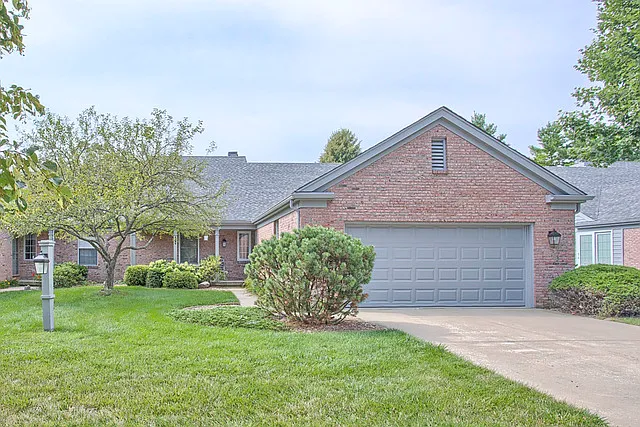 1604B Lakeside Dr photo 1