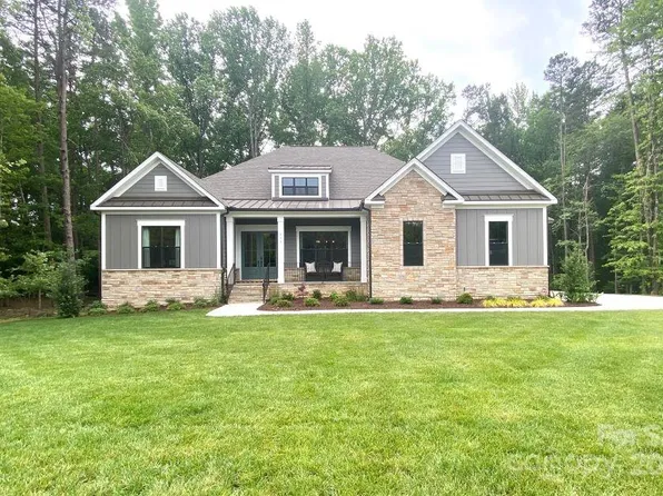 811 Irish Creek Dr #1, Landis, NC 28088