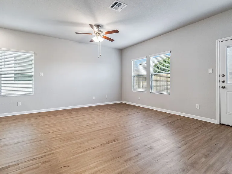 3838 Abbott Pass #101 — Photo 12