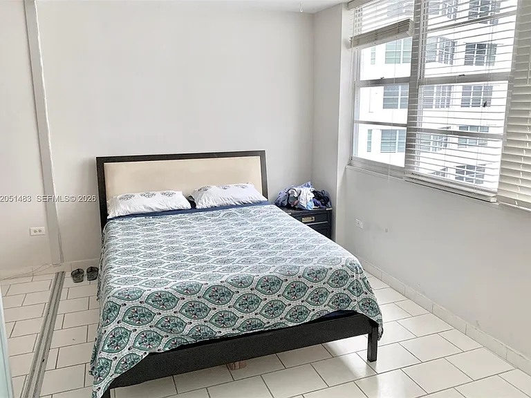 905 Brickell Bay Dr #1523 — Photo 7