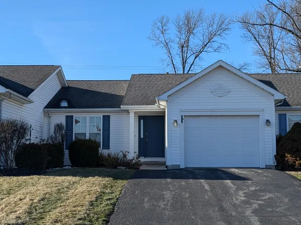 140 Hartford Ct #B, Lima, OH 45805