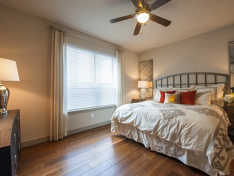 Bright and airy sleeping space