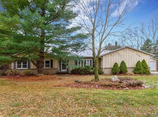 8361 Ellis Rd, Clarkston, MI 48348