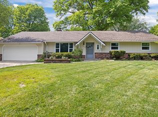 2627 E Glenwood St, Springfield, MO 65804