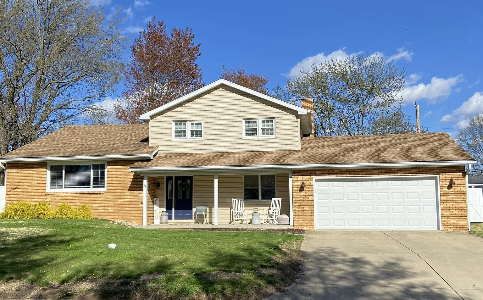 112 Giles Dr photo 1