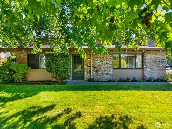 2810 Garden Court #A, Steilacoom, WA 98388