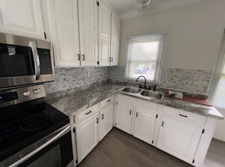 49 Swatling Rd #1, Latham, NY 12110