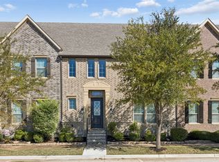 8209 Main St, North Richland Hills, TX 76182