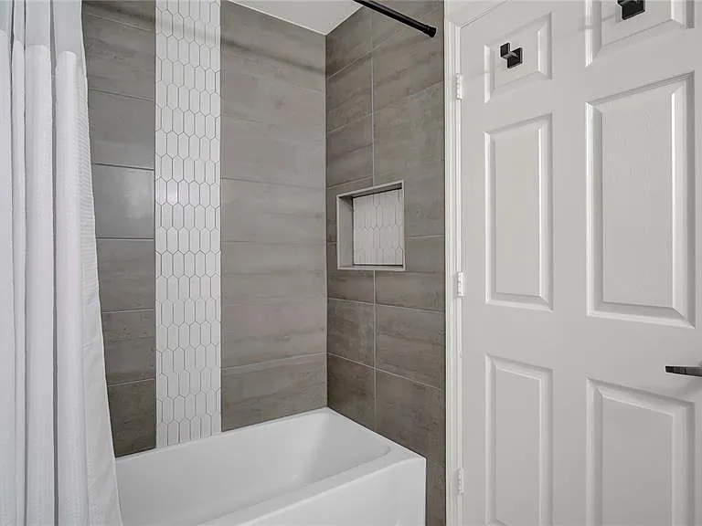4009 Venetian Bay Dr #103 — Photo 15