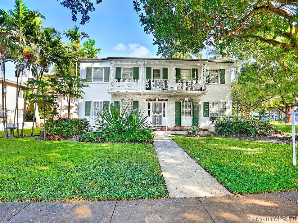 A great Biltmore area Coral Gables neighborhood. Studio apartment for rent. Utilities are paid by the landlord.