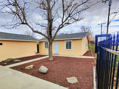 612 W Oldfield St, Lancaster, CA, 93534