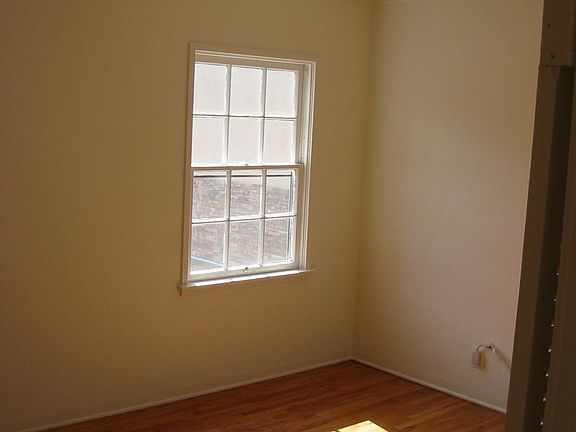 5th image of 12031 Hoffman St APT 6