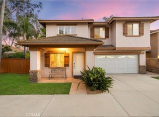 26 Appleglen Dr, Irvine, CA 92602