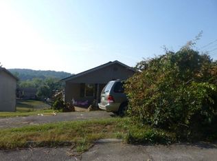 2255 Crown Cir, Morristown, TN 37814