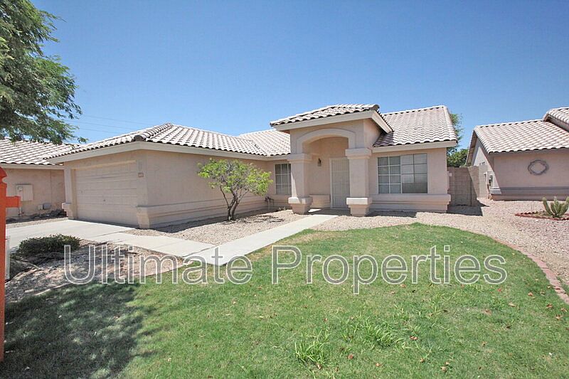 1st image of 1414 W Villa Maria Dr