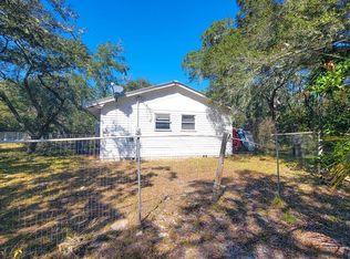 150 Miller St, Lanark Village, FL 32323