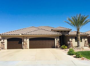 1071 Crest View Dr, Mesquite, NV 89027