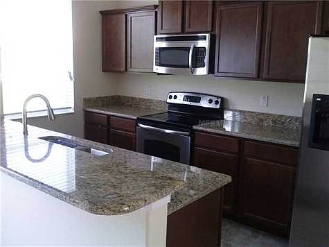 2nd image of 11277 Savannah Landing Cir