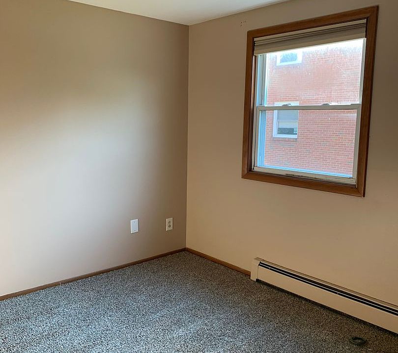 CENTER ROAD 825835 E Center Rd West Seneca NY Zillow