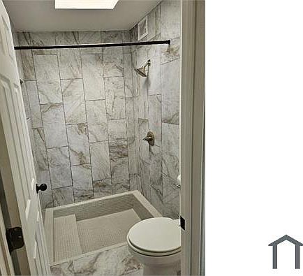 4th image of 7014 S Santa Clara Ave