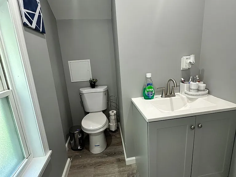 189 Putnam St — Photo 22
